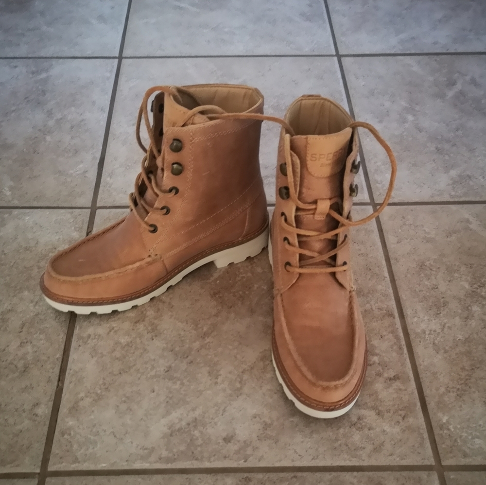 Sperry boots